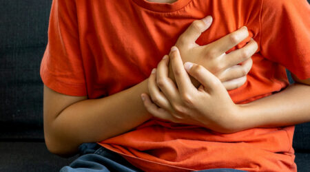 14 early signs of heartburn to watch out for