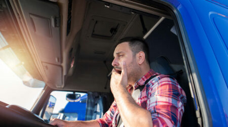 18 common driving mistakes to avoid