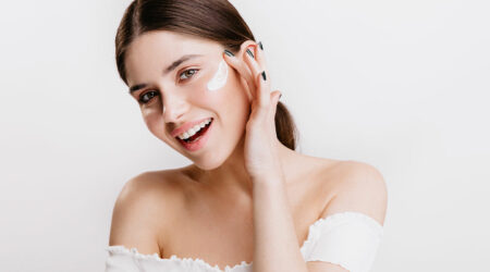 Avoid these 5 skincare mistakes that can cause premature aging